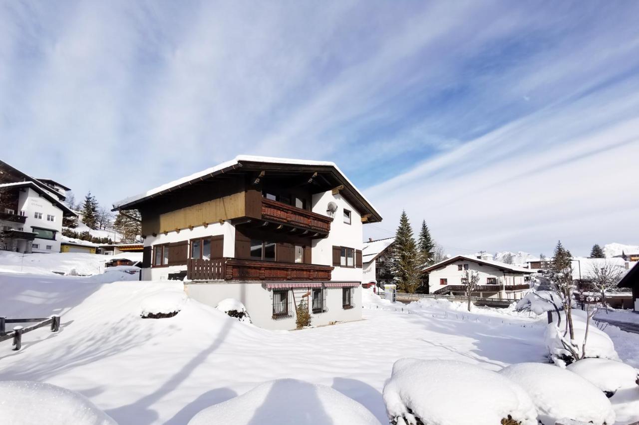 Family Friendly Chalet - Central With Beautiful Mountain Views Seefeld in Tirol Exterior foto